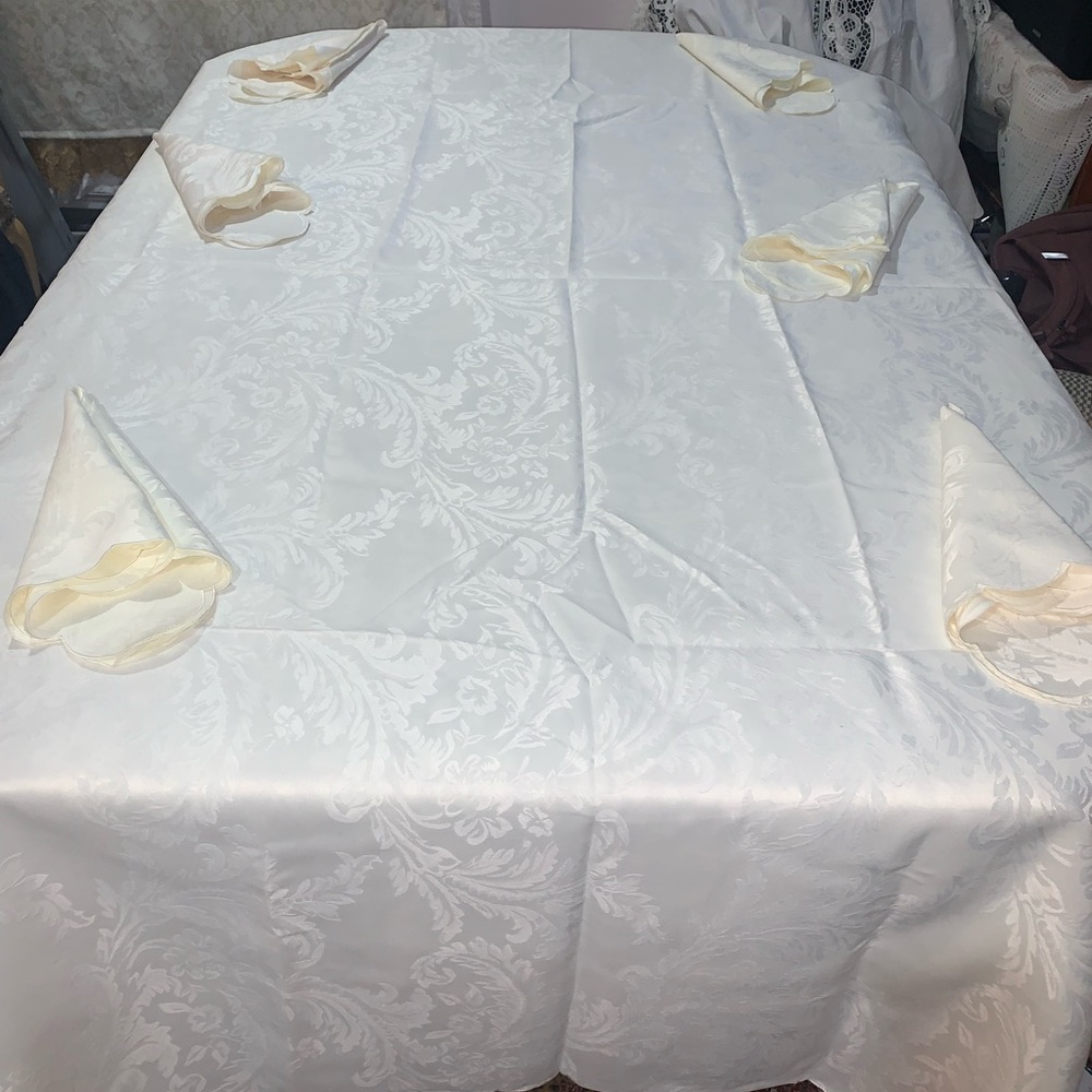 Tablecloth